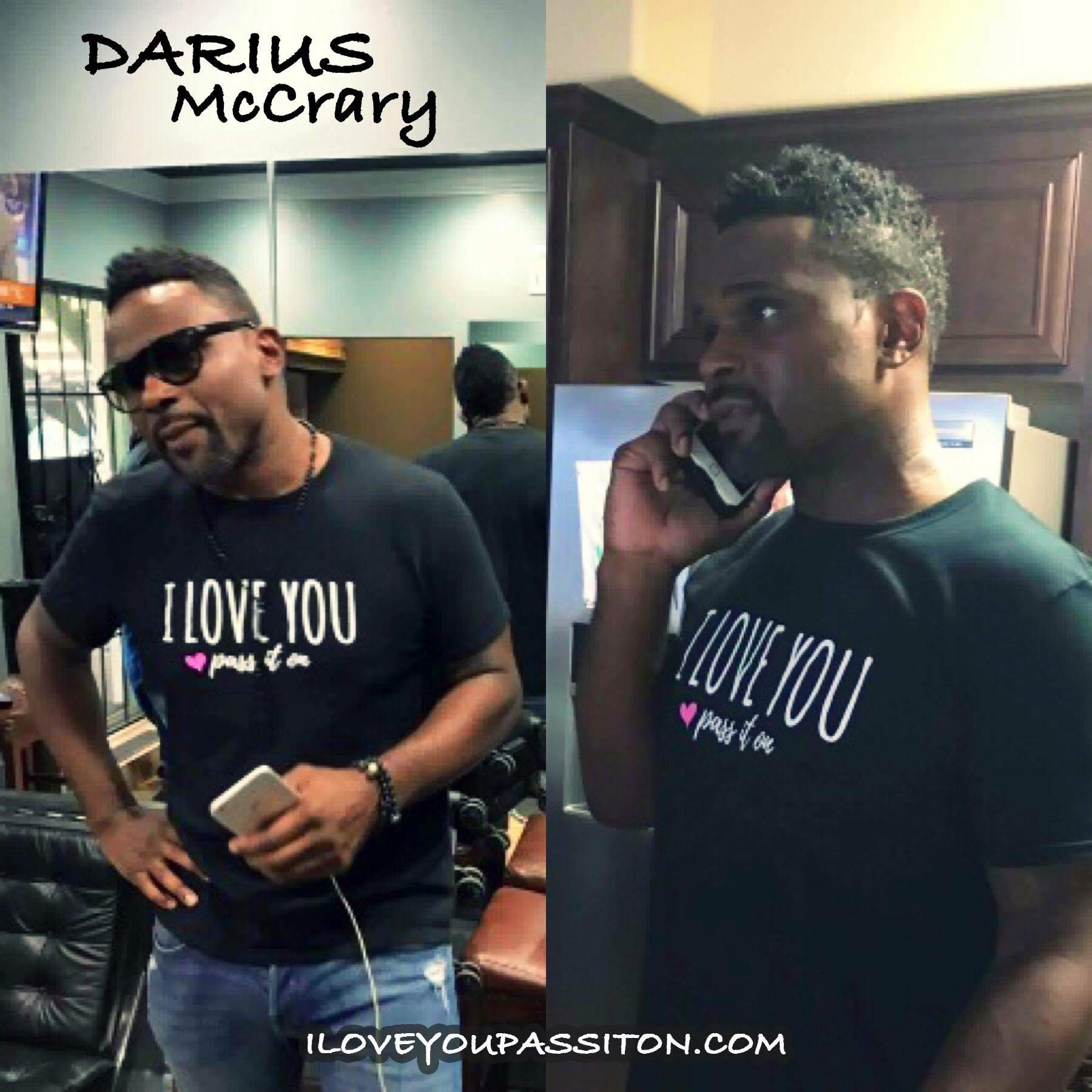 Actor Darius McCrary rocking the shirt.